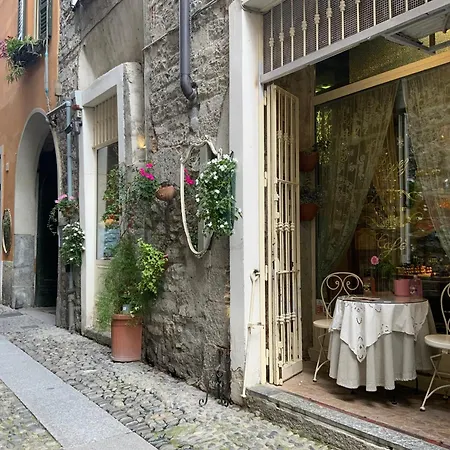 La Casa Di Claretta