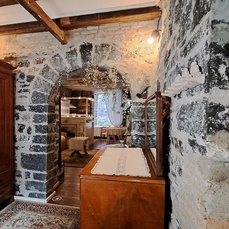 La Casa Di Claretta Como